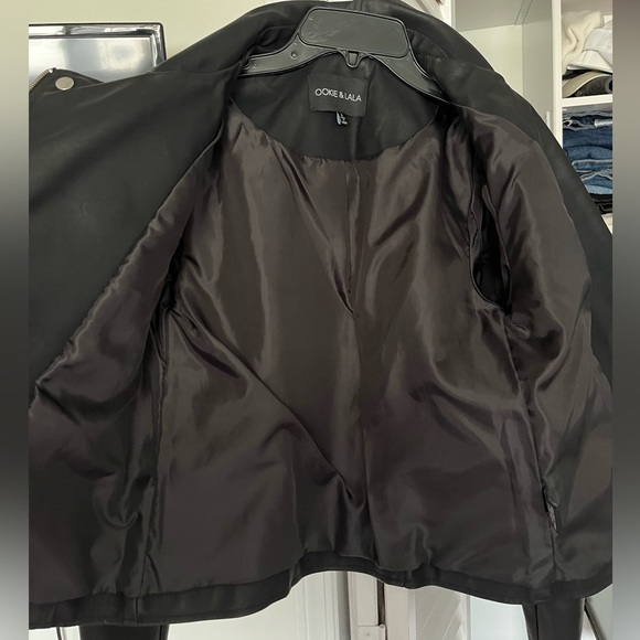 black leather jacket - Picture 4 of 4